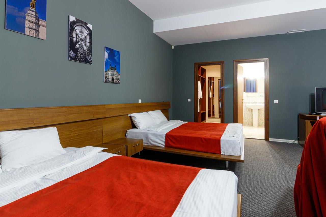 Moscow House Hotel Yerevan Exterior photo