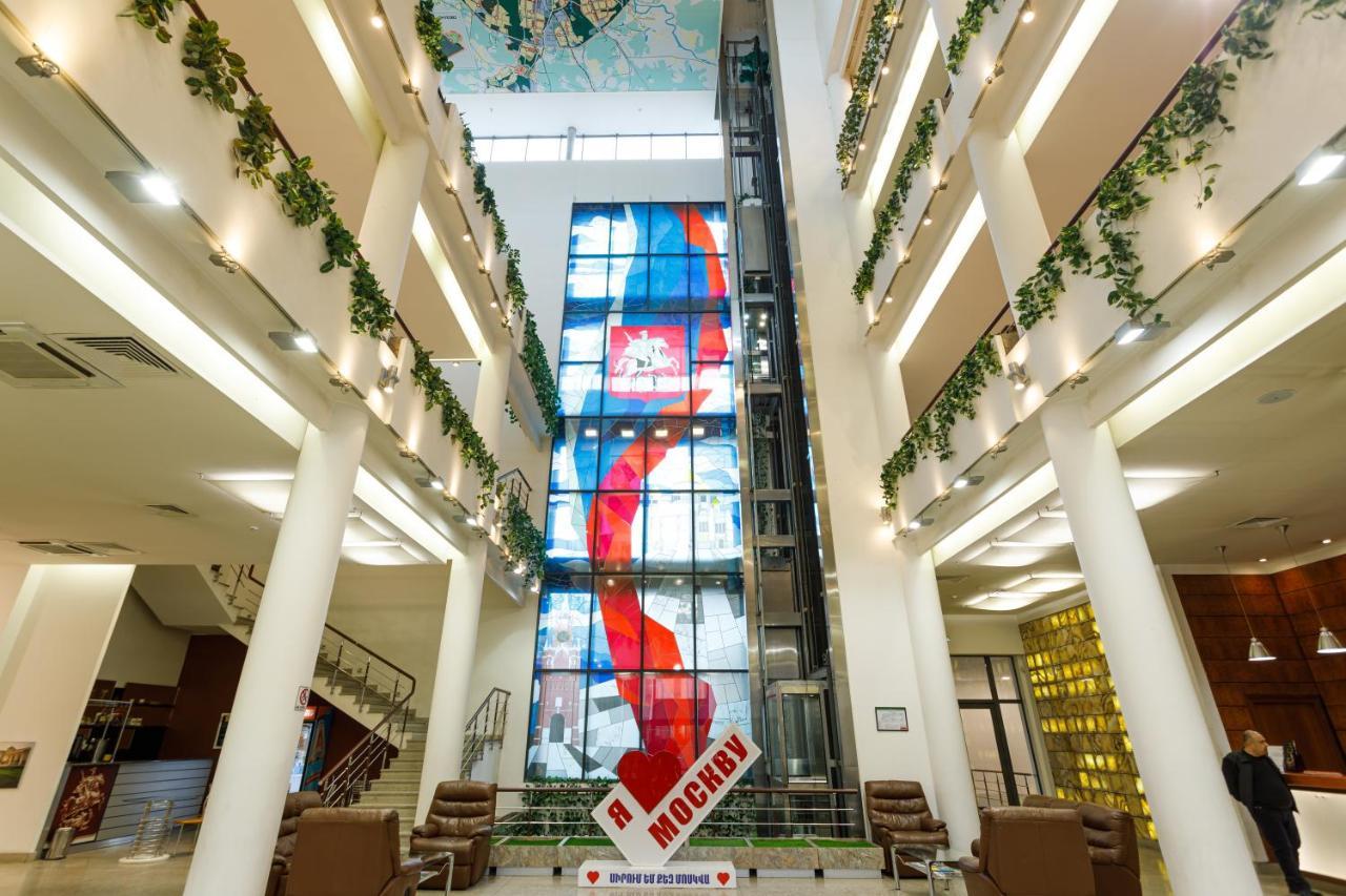 Moscow House Hotel Yerevan Exterior photo