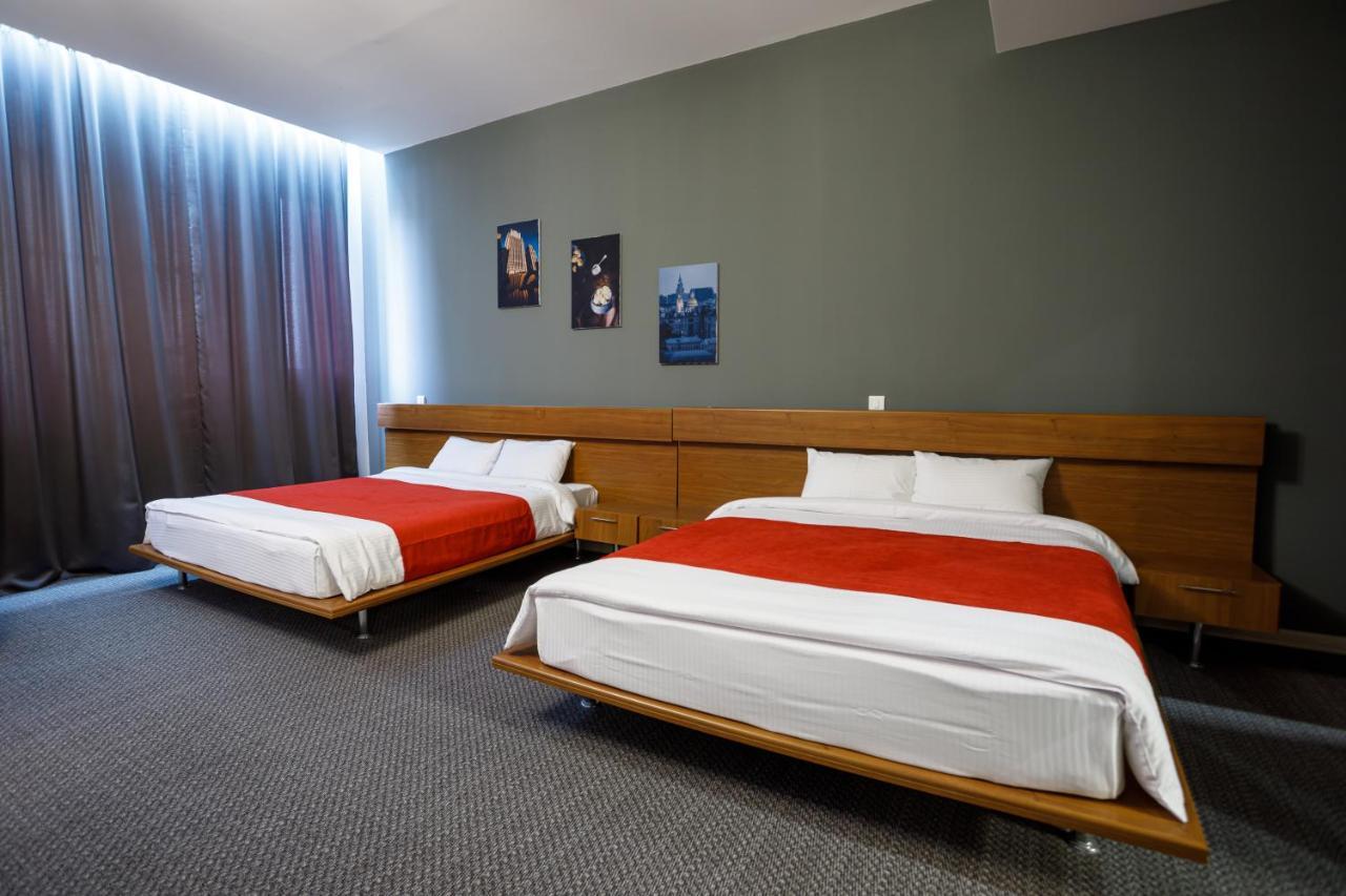 Moscow House Hotel Yerevan Exterior photo