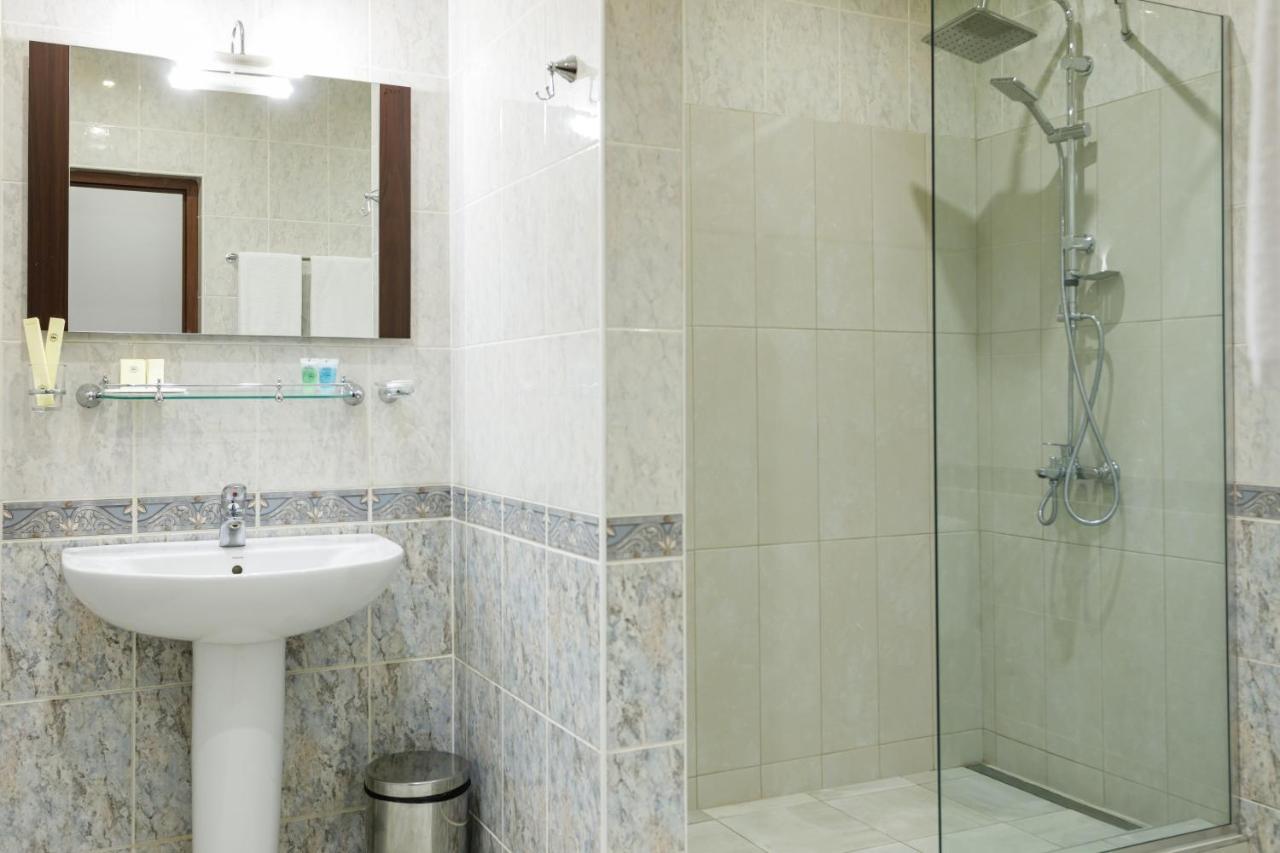 Moscow House Hotel Yerevan Exterior photo