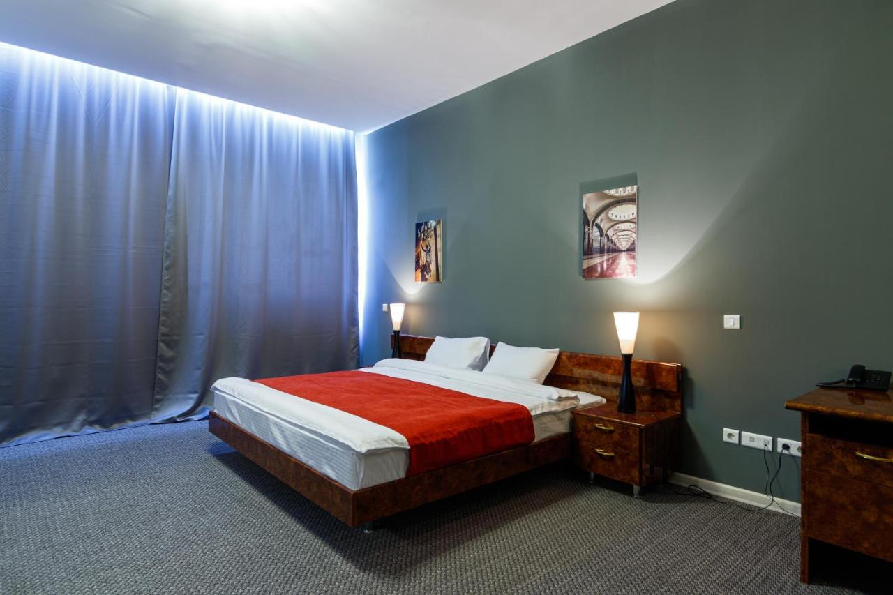 Moscow House Hotel Yerevan Exterior photo