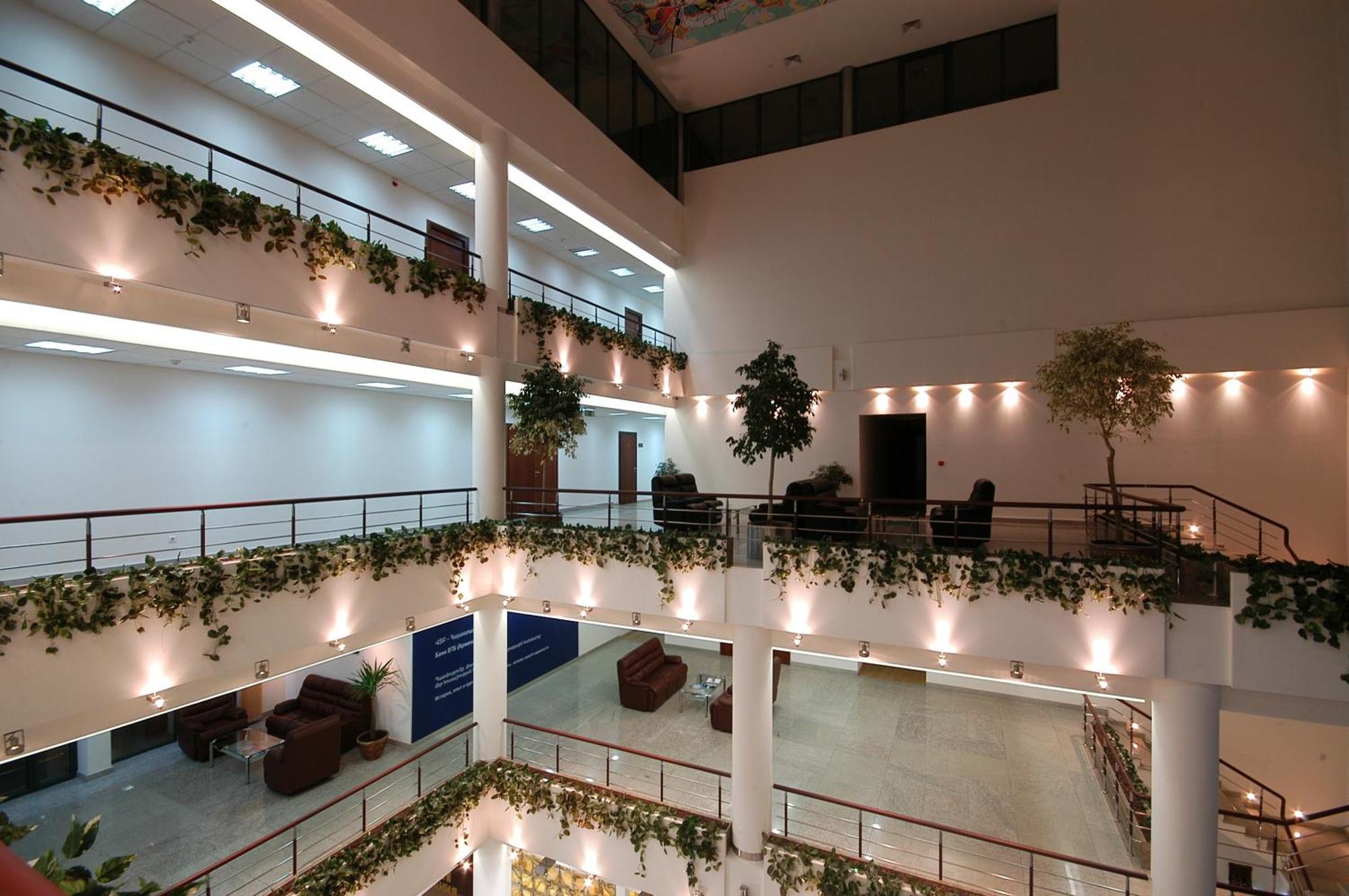Moscow House Hotel Yerevan Exterior photo